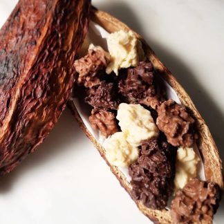 Dúo crocante. 2 Huevos rellenos c/dulce de leche y crocante