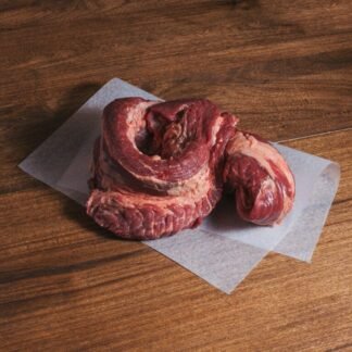 Tapa de asado pastoril de vacas felices. Vacas alimentadas con pastizales nativos sin hormonas ni antibióticos. Ganadería regenerativa